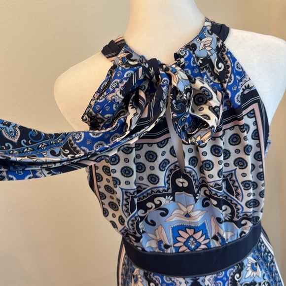 ELIZA J SCARF PRINT MAXI DRESS - Picture 5 of 13